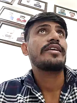 Snapshot of krishjaat43 chatting on 7, 11, 2025 krishjaat43 online show from 7, 11, 2025