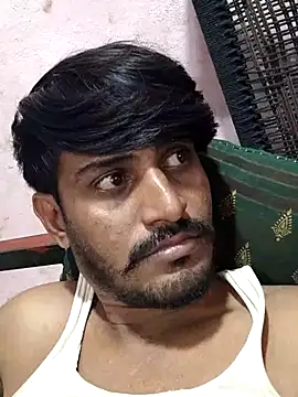 Snapshot of krishjaat43 chatting on 17, 10, 2025 krishjaat43 online show from 17, 10, 2025