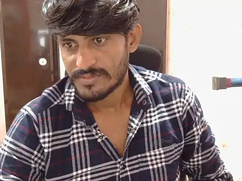 Snapshot of krishjaat43 chatting on 4, 11, 2025 krishjaat43 online show from 4, 11, 2025