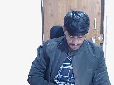 Snapshot of krishjaat43 chatting on 23, 11, 2025 krishjaat43 online show from 23, 11, 2025