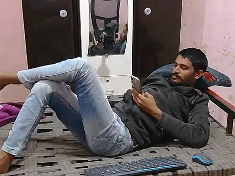 Snapshot of krishjaat43 chatting on 4, 2, 2026 krishjaat43 online show from 4, 2, 2026