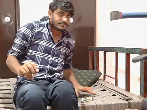 Snapshot of krishjaat43 chatting on 30, 10, 2025 krishjaat43 online show from 30, 10, 2025