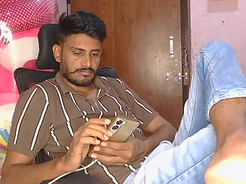 krishjaat43 online show from 22, 4, 2026