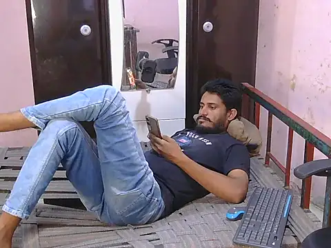 krishjaat43 online show from 12, 4, 2026