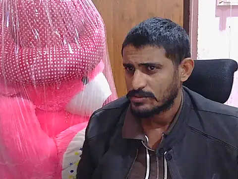 Snapshot of krishjaat43 chatting on 14, 1, 2026 krishjaat43 online show from 14, 1, 2026