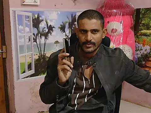 Snapshot of krishjaat43 chatting on 18, 12, 2025 krishjaat43 online show from 18, 12, 2025