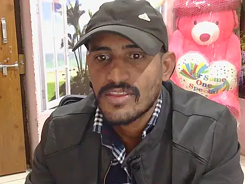 Snapshot of krishjaat43 chatting on 20, 12, 2025 krishjaat43 online show from 20, 12, 2025