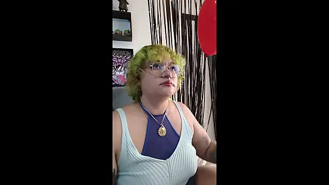 XxGreenGoodxX online show from 13, 2, 2026