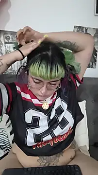XxGreenGoodxX online show from 15, 5, 2026