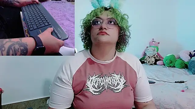 XxGreenGoodxX online show from 2, 4, 2026