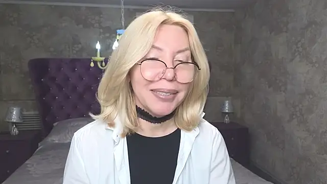 Wendy Waves online show from 16, 11, 2025