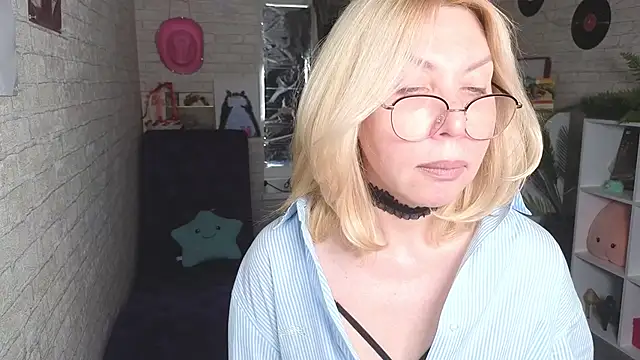 Wendy Waves online show from 28, 5, 2026
