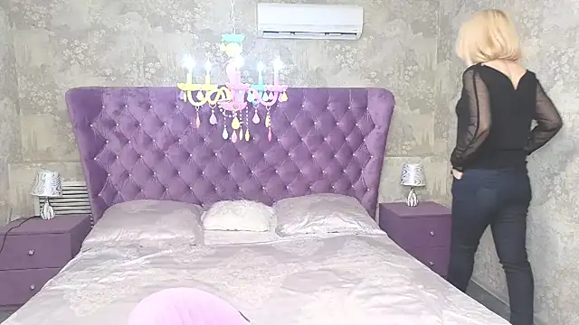 Wendy Waves online show from 18, 1, 2026