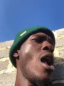 Snapshot of cuminsidebby chatting on 8, 11, 2025 cuminsidebby online show from 8, 11, 2025