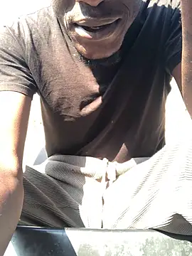 Snapshot of cuminsidebby chatting on 6, 11, 2025 cuminsidebby online show from 6, 11, 2025