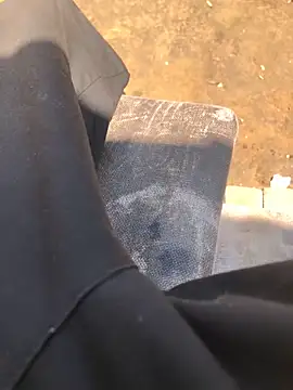 Snapshot of cuminsidebby chatting on 21, 11, 2025 cuminsidebby online show from 21, 11, 2025