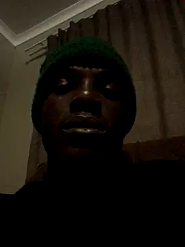 Snapshot of cuminsidebby chatting on 6, 11, 2025 cuminsidebby online show from 6, 11, 2025