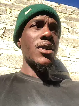 Snapshot of cuminsidebby chatting on 19, 11, 2025 cuminsidebby online show from 19, 11, 2025