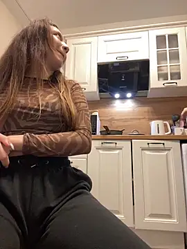 yourfavpsy  online show from 5, 11, 2025