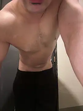Snapshot of FitNhot_sam chatting on 30, 4, 2026 FitNhot sam online show from 30, 4, 2026