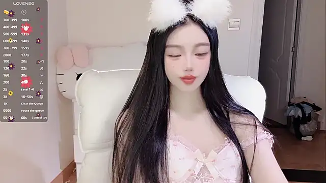 MM-feifei online show from 3, 11, 2025