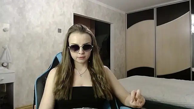 Snapshot of Lio_noy chatting on 29, 11, 2025 Lio noy online show from 29, 11, 2025