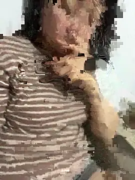 Snapshot of Nhung584 chatting on 1, 3, 2026 Nhung584 online show from 1, 3, 2026