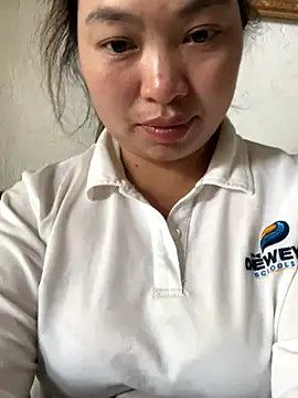 Nhung584 online show from 7, 10, 2025