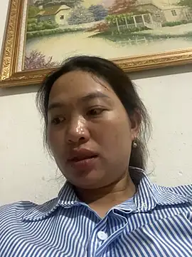 Nhung584 online show from 6, 10, 2025