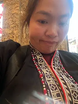 Nhung584 online show from 16, 11, 2025