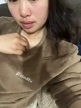 Snapshot of Nhung584 chatting on 18, 1, 2026 Nhung584 online show from 18, 1, 2026