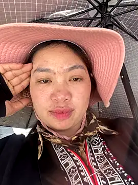 Nhung584 online show from 27, 10, 2025