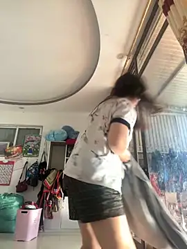 Nhung584 online show from 18, 10, 2025