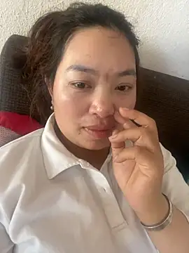 Nhung584 online show from 11, 10, 2025