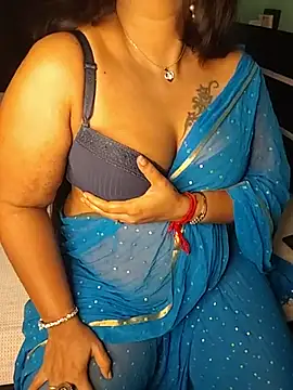 Snapshot of model_sexy_anjali chatting on 5, 8, 2026 model sexy anjali online show from 5, 8, 2026