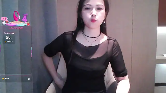 qinerOIO online show from 9, 9, 2025