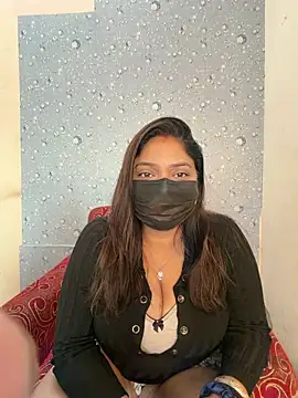 Snapshot of Horny_Kavita chatting on 18, 11, 2025 Horny Kavita online show from 18, 11, 2025