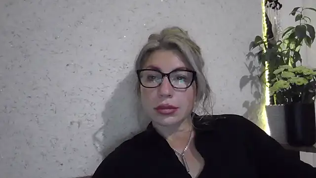 fox red lady7 online show from 27, 11, 2025