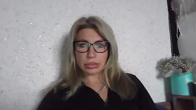 fox red lady7 online show from 18, 1, 2026