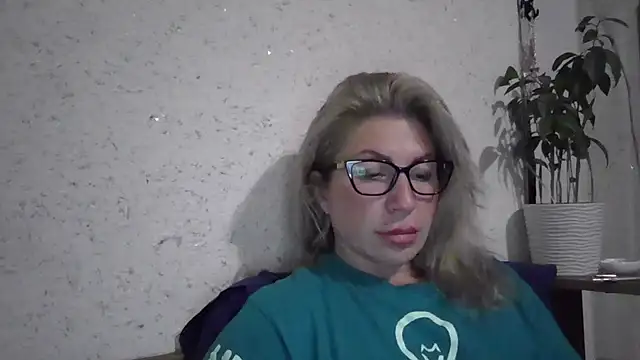 fox red lady7 online show from 15, 11, 2025