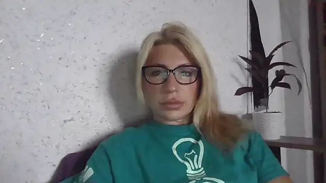 fox red lady7 online show from 2, 10, 2025