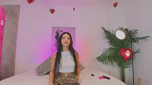 LUNAA    online show from 23, 2, 2026