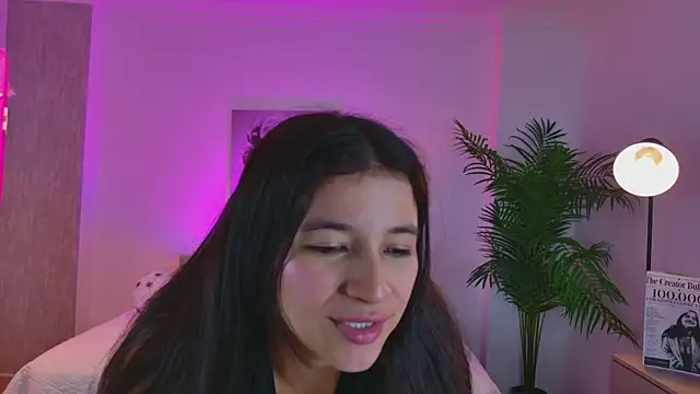 Snapshot of LUNAA___ chatting on 11, 6, 2026 LUNAA online show from 11, 6, 2026