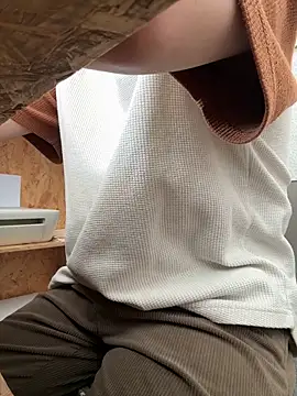 sonwmelt1 online show from 13, 9, 2025