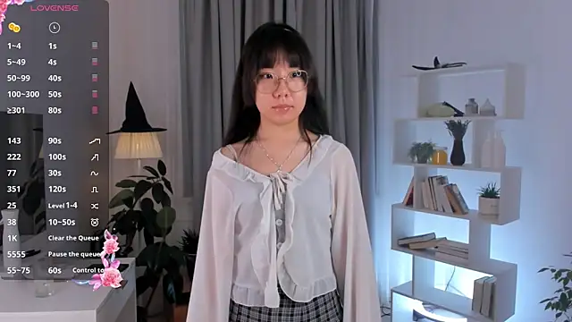 UdelaDodson online show from 27, 11, 2025