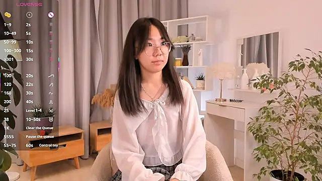 UdelaDodson online show from 16, 11, 2025