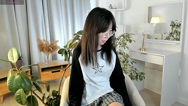 UdelaDodson online show from 12, 10, 2025