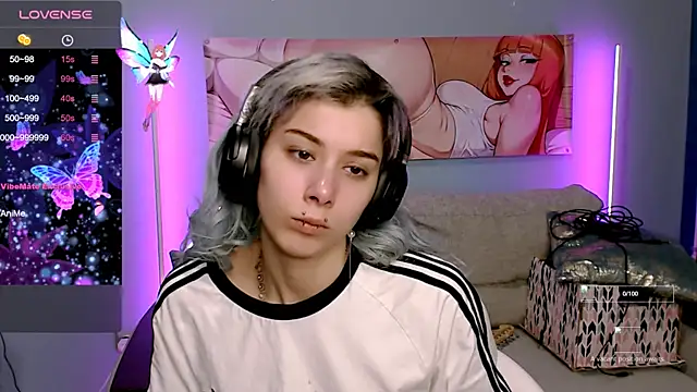 SophieAsh online show from 17, 10, 2025