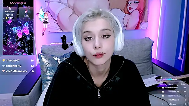 SophieAsh online show from 1, 11, 2025