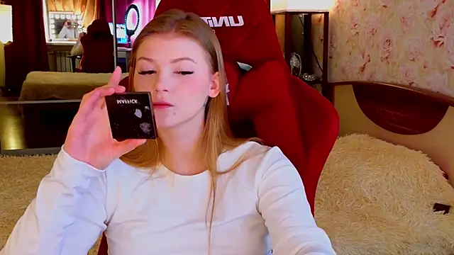 Jenny Skinner20 online show from 11, 11, 2025